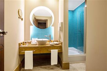 Spice Hotel & Spa