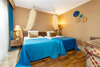 Spice Hotel & Spa