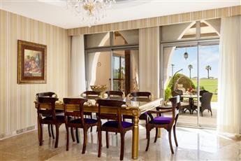 Spice Hotel & Spa