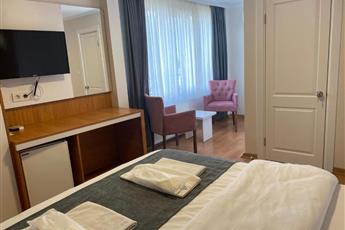 Spinel Hotel 3*
