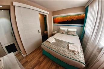 Star Holiday Hotel