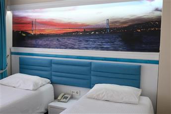 Star Holiday Hotel