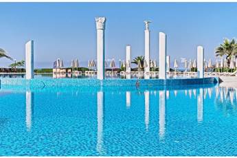 Starlight Resort Hotel 5*