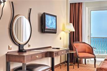 Starlight Resort Hotel 5*