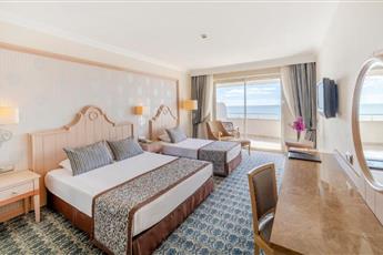 Starlight Resort Hotel
