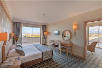 Starlight Resort Hotel