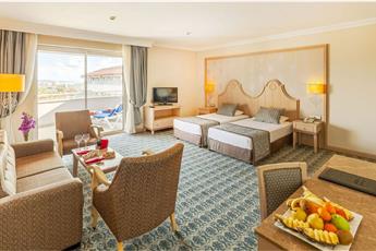 Starlight Resort Hotel