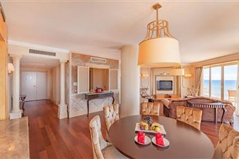 Starlight Resort Hotel