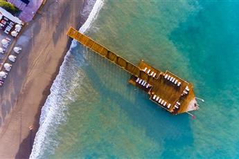 Starlight Resort Hotel