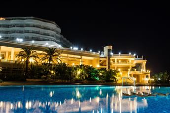 Starlight Resort Hotel