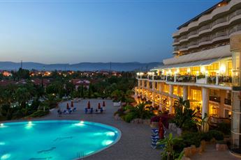 Starlight Resort Hotel
