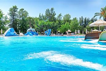 Starlight Resort Hotel