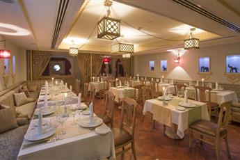Starlight Resort Hotel