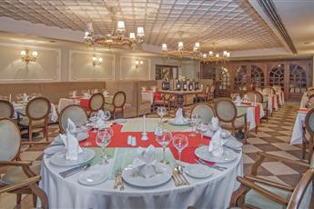 Starlight Resort Hotel