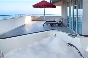 Starlight Resort Hotel
