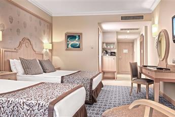 Starlight Resort Hotel