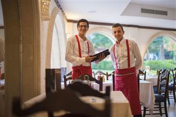Stella Beach Resort & Spa Makadi Bay 5* Stella Beach Resort & Spa Makadi Bay 5*
