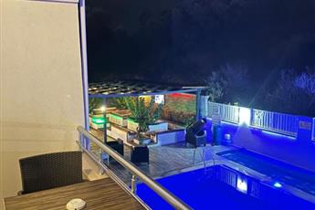 Street 61 Studio Apart Hotel 3*