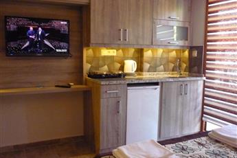 Street 61 Studio Apart Hotel 3*