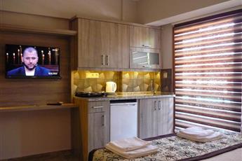 Street 61 Studio Apart Hotel 3*