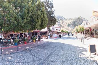 Street 61 Studio Apart Hotel 3*