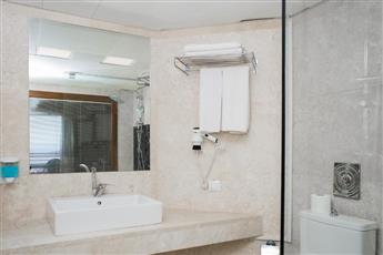 Suhan Seaport Hotel 3*