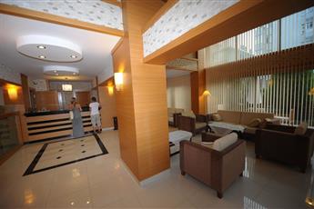 Suite Laguna Hotel 3*