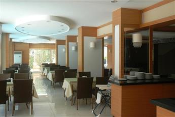 Suite Laguna Hotel 3*
