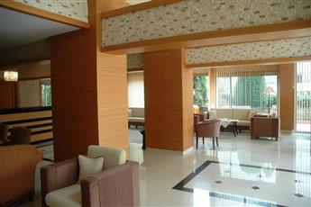 Suite Laguna Hotel 3*