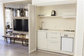 Suiteness Taksim Hotel 4*