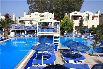 Summer Garden Suites & Beach Hotel