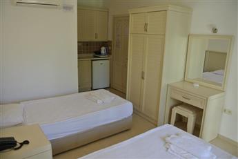 Summer Garden Suites & Beach Hotel
