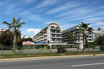 Sun Heaven Queen Hotel 4*