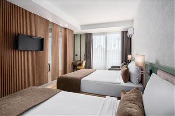 Sun Heaven Queen Hotel 4*