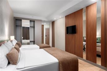 Sun Heaven Queen Hotel 4*