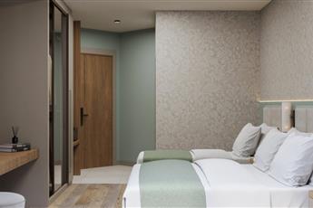 Sun Heaven Queen Hotel 4*