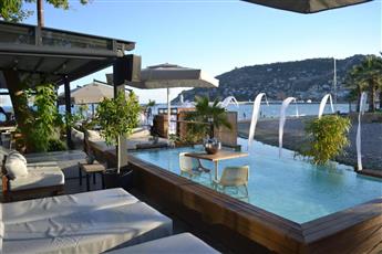 Sun Hotel By En Vie Beach - Adult Only 16+
