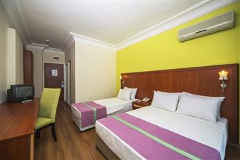 Sunbay Park Hotel 4*