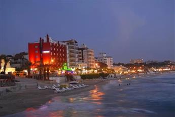 Sunday Beach Hotel