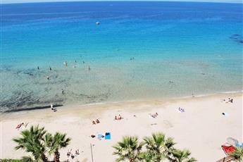 Sunday Beach Hotel