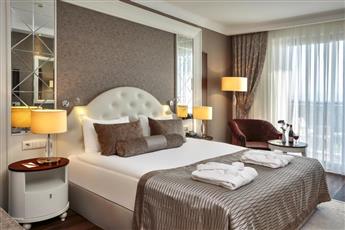 Sunis Efes Royal Palace Resort & Spa 5*