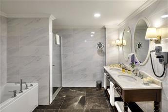 Sunis Efes Royal Palace Resort & Spa 5*