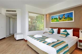 Sunis Evren Beach Resort Hotel & Spa
