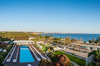 Sunis Hotel SU & Aqualand 5*