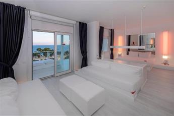 Sunis Hotel SU & Aqualand 5*