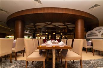 Sunmelia Beach Resort Hotel & SPA