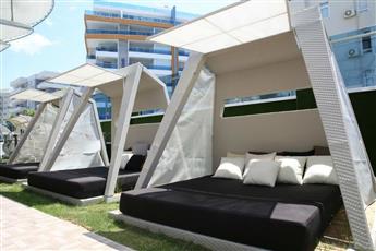 Sunprime C-Lounge