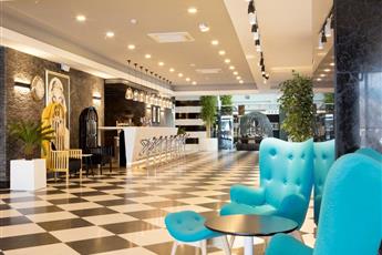 Sunprime C-Lounge