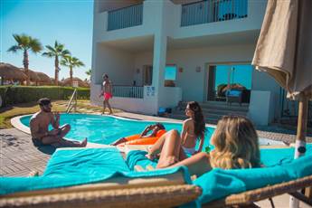 Sunrise Crystal Bay Resort 5*