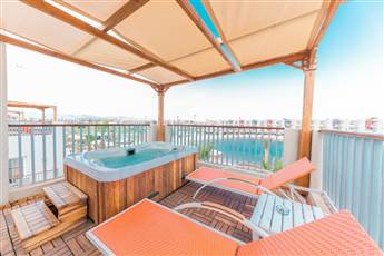 Sunrise Crystal Bay Resort 5*